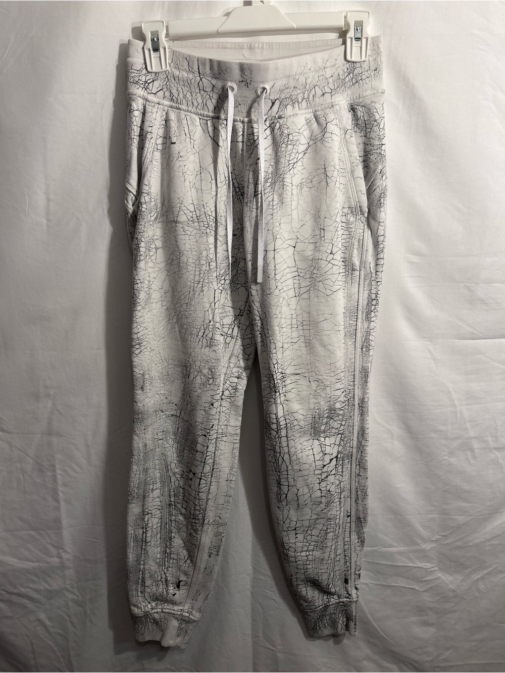 lululemon athletica White with Black Crackle-Print Joggers